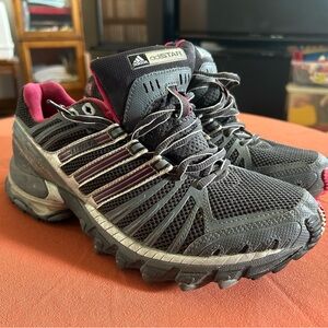 Adidas Adistar revolt trail running shoes 41 1/3